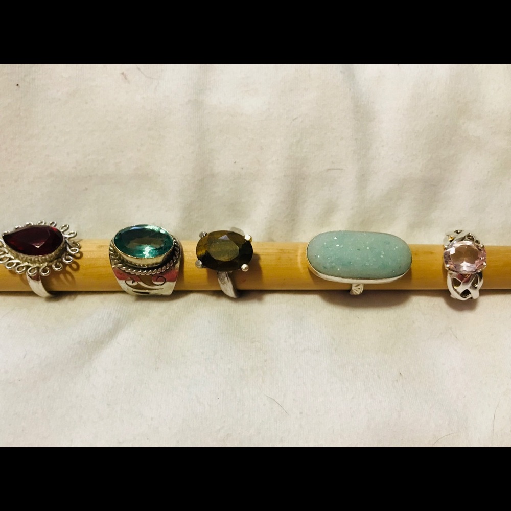 Lot of silver rings